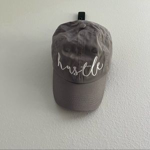 Women’s Hustle Hat 🧢